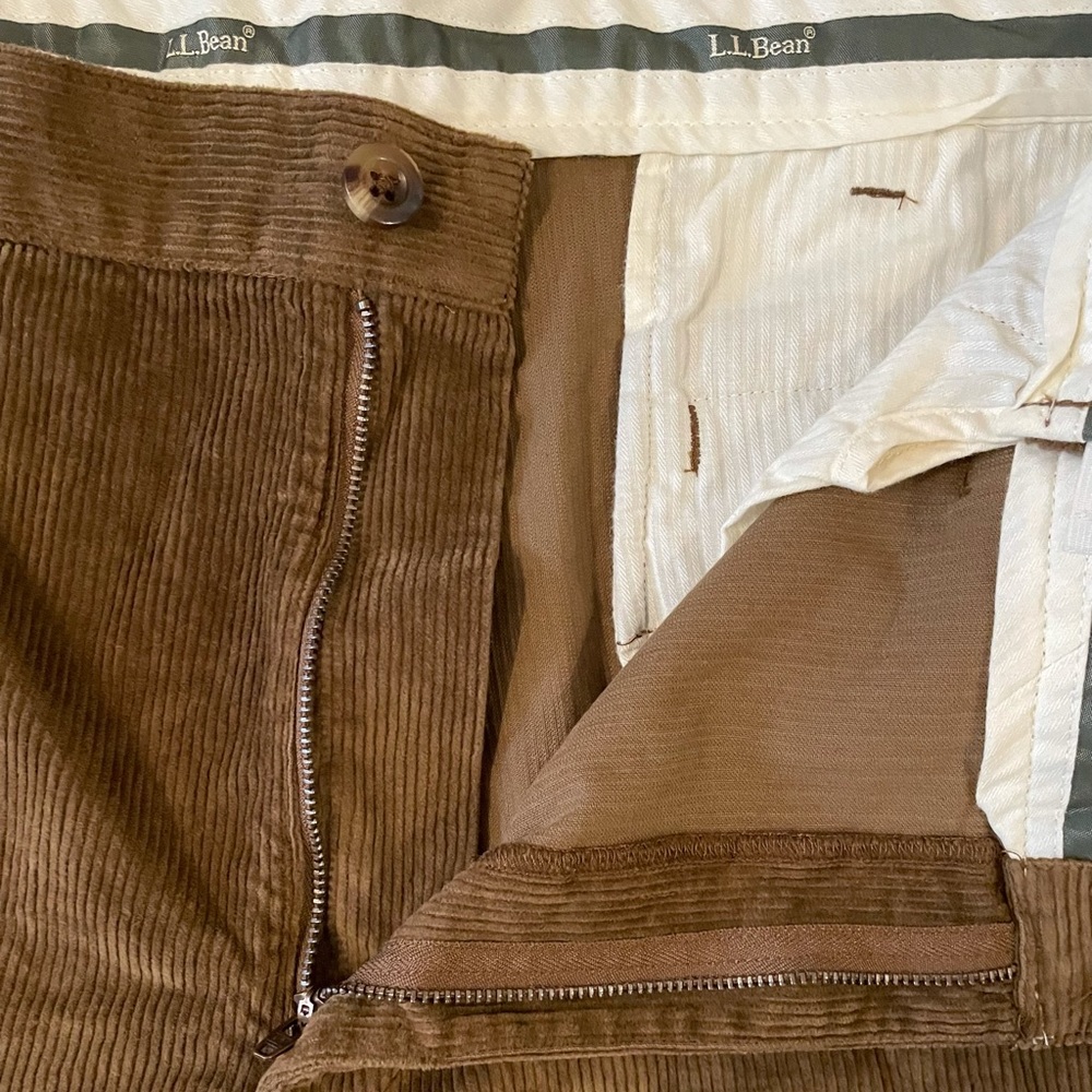 Men’s LL Bean Corduroy Pants